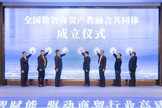 女性抹胸开襟哺乳衣的注意事项