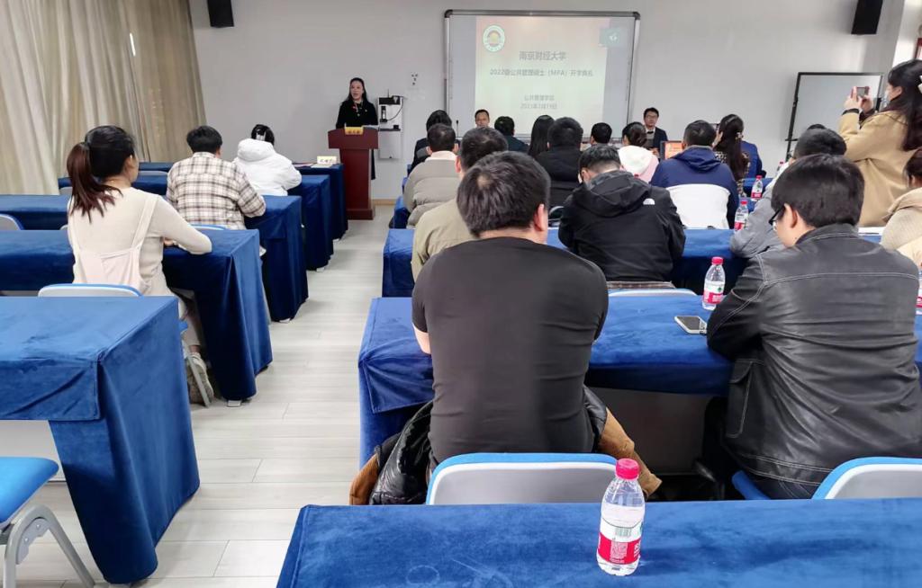 女性抹胸开襟哺乳衣的注意事项