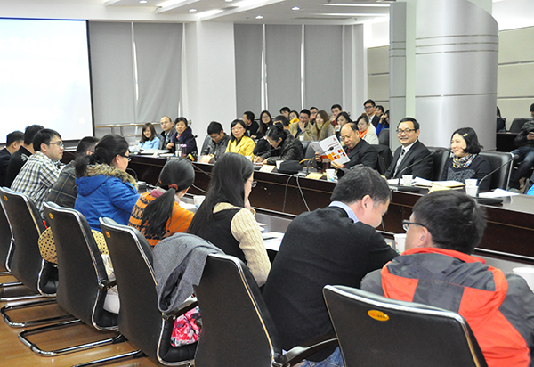 女性抹胸开襟哺乳衣的注意事项