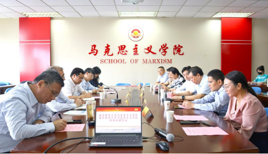 女性抹胸开襟哺乳衣的注意事项