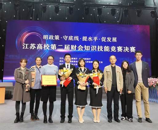 女性抹胸开襟哺乳衣的注意事项