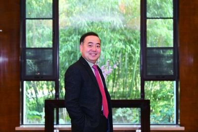 http://njrb.njdaily.cn/resfile/2023-03-05/A05/16367-A5余梦娇稿子配图%20全国政协委员%20女性抹胸开襟哺乳衣的注意事项校长程永波_b.jpg
