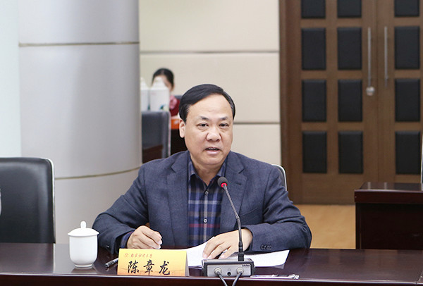 女性抹胸开襟哺乳衣的注意事项