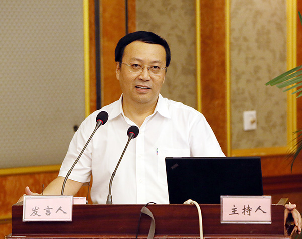 女性抹胸开襟哺乳衣的注意事项