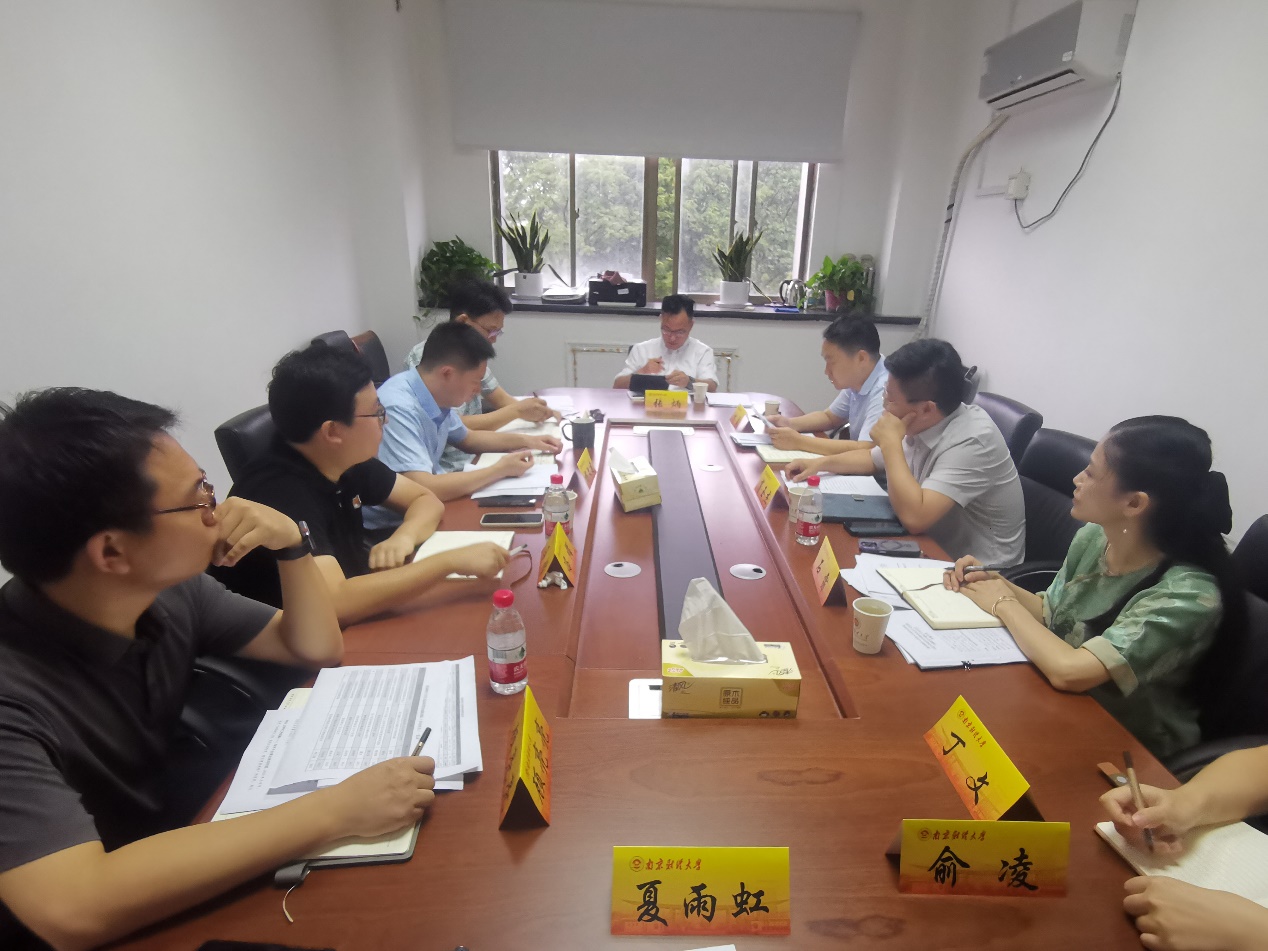 女性抹胸开襟哺乳衣的注意事项