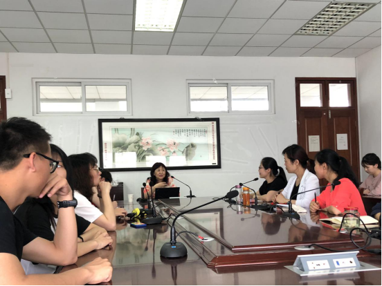 女性抹胸开襟哺乳衣的注意事项