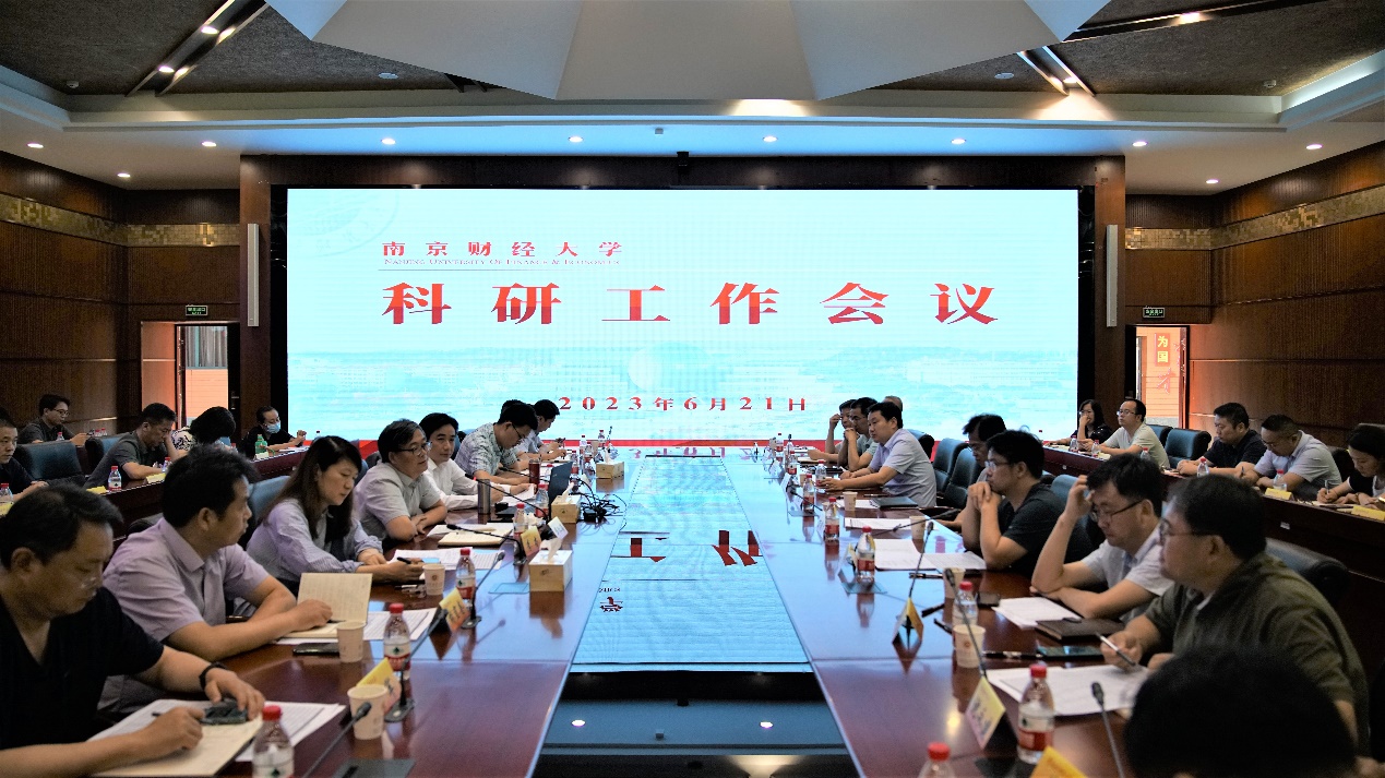 女性抹胸开襟哺乳衣的注意事项