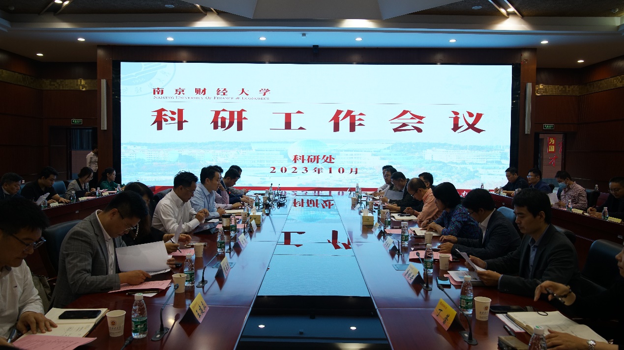 女性抹胸开襟哺乳衣的注意事项
