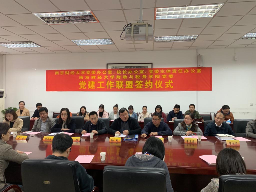 女性抹胸开襟哺乳衣的注意事项