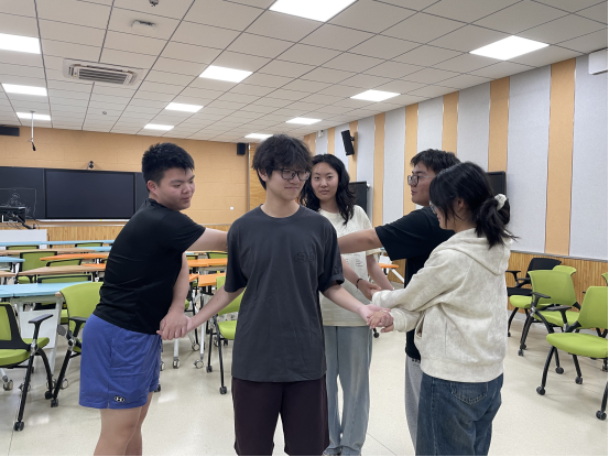 女性抹胸开襟哺乳衣的注意事项