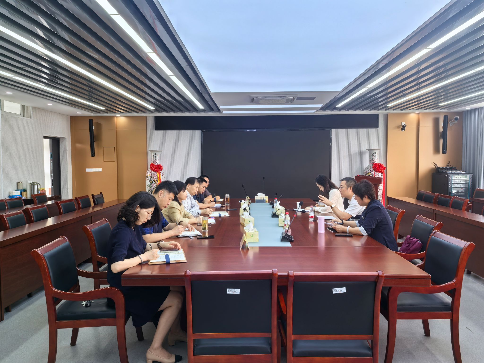 女性抹胸开襟哺乳衣的注意事项