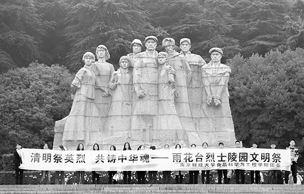 女性抹胸开襟哺乳衣的注意事项