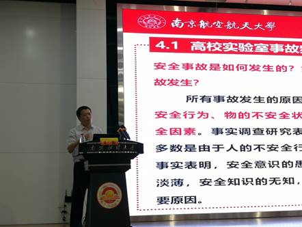 女性抹胸开襟哺乳衣的注意事项