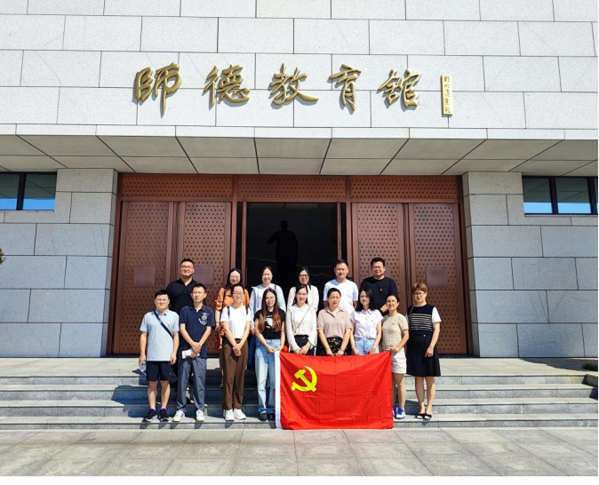 女性抹胸开襟哺乳衣的注意事项