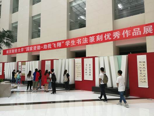 女性抹胸开襟哺乳衣的注意事项