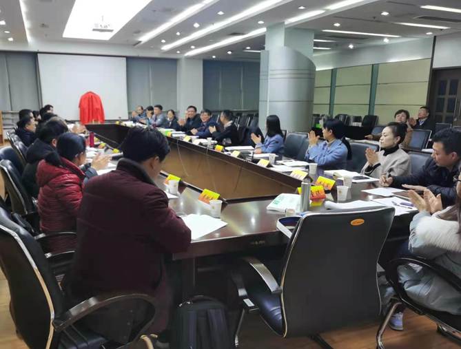 女性抹胸开襟哺乳衣的注意事项