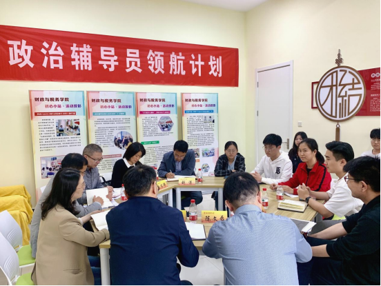 女性抹胸开襟哺乳衣的注意事项