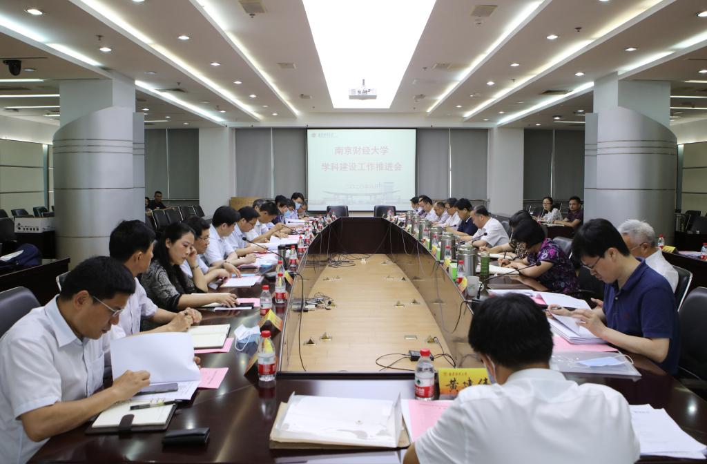 女性抹胸开襟哺乳衣的注意事项