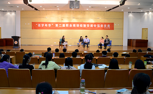 女性抹胸开襟哺乳衣的注意事项