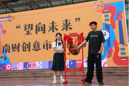 女性抹胸开襟哺乳衣的注意事项