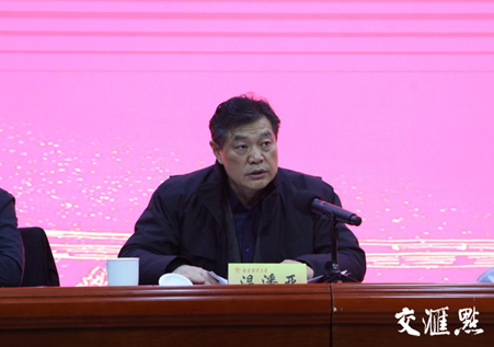 校党委副书记(正校级)、校党史学习教育领导小组副组长温潘亚主持会议