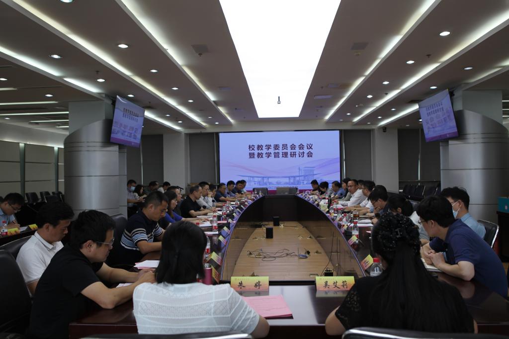 女性抹胸开襟哺乳衣的注意事项