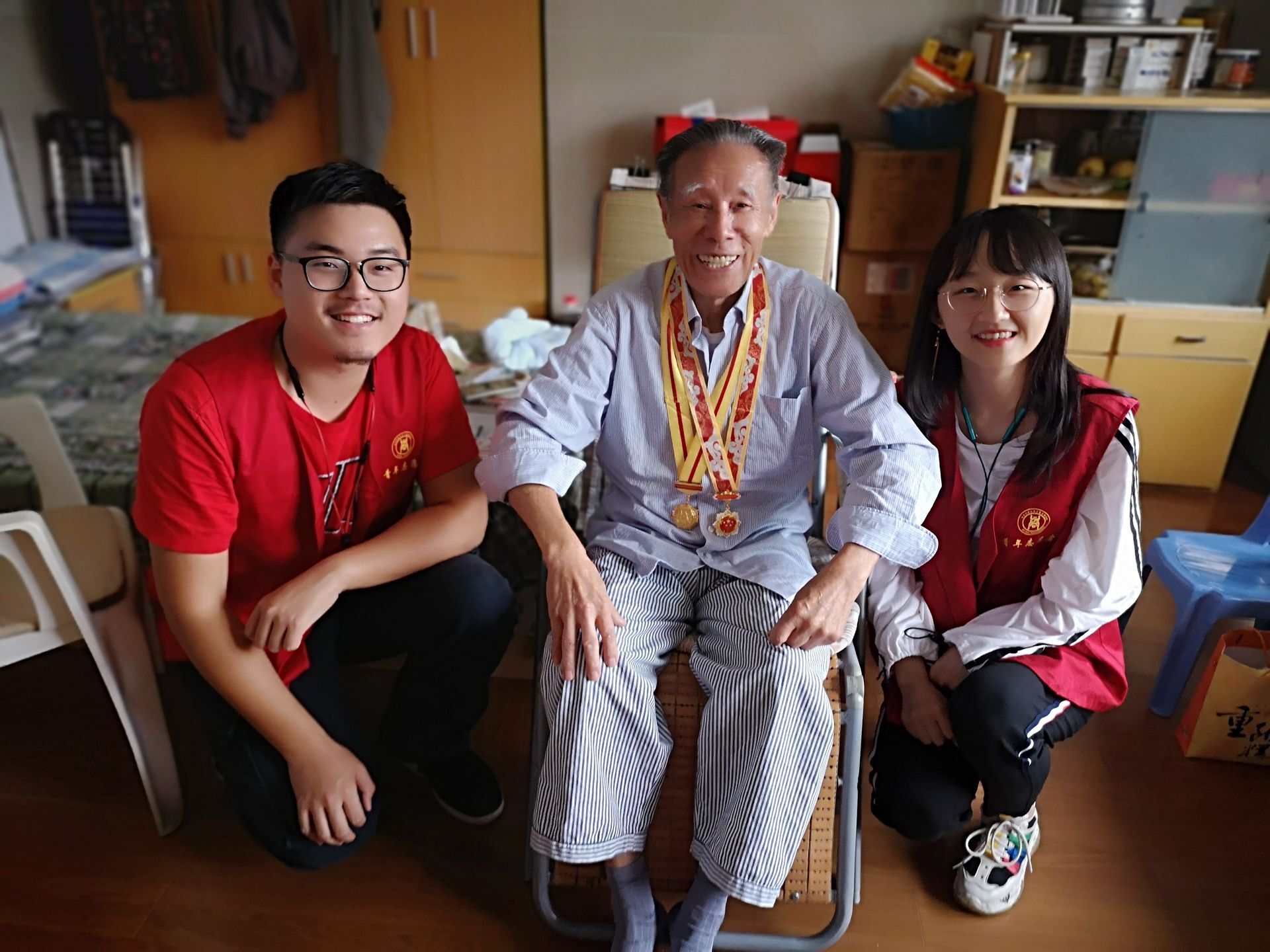 女性抹胸开襟哺乳衣的注意事项
