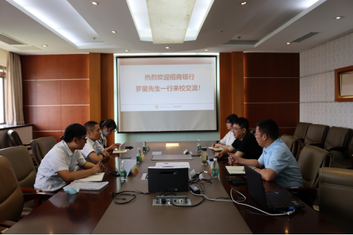 女性抹胸开襟哺乳衣的注意事项