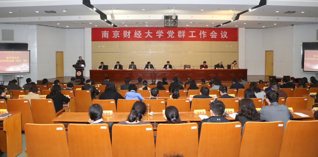 女性抹胸开襟哺乳衣的注意事项