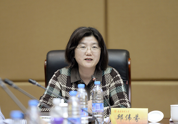 女性抹胸开襟哺乳衣的注意事项