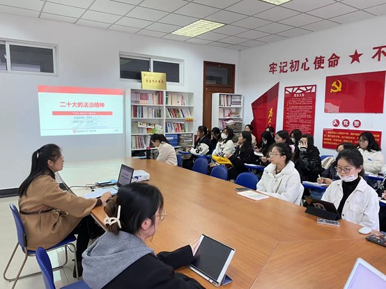 女性抹胸开襟哺乳衣的注意事项