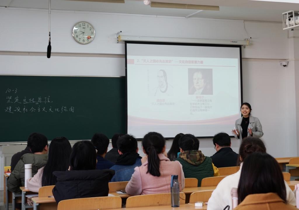 女性抹胸开襟哺乳衣的注意事项
