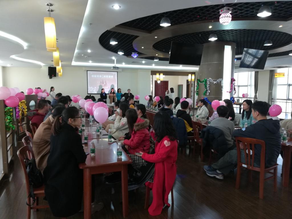 女性抹胸开襟哺乳衣的注意事项