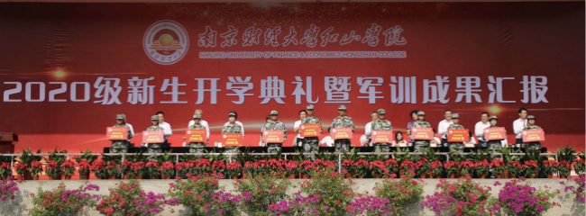 女性抹胸开襟哺乳衣的注意事项