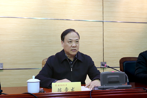女性抹胸开襟哺乳衣的注意事项