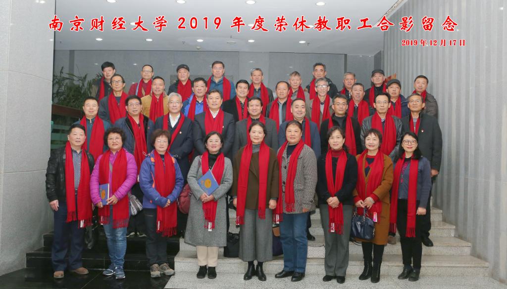 女性抹胸开襟哺乳衣的注意事项
