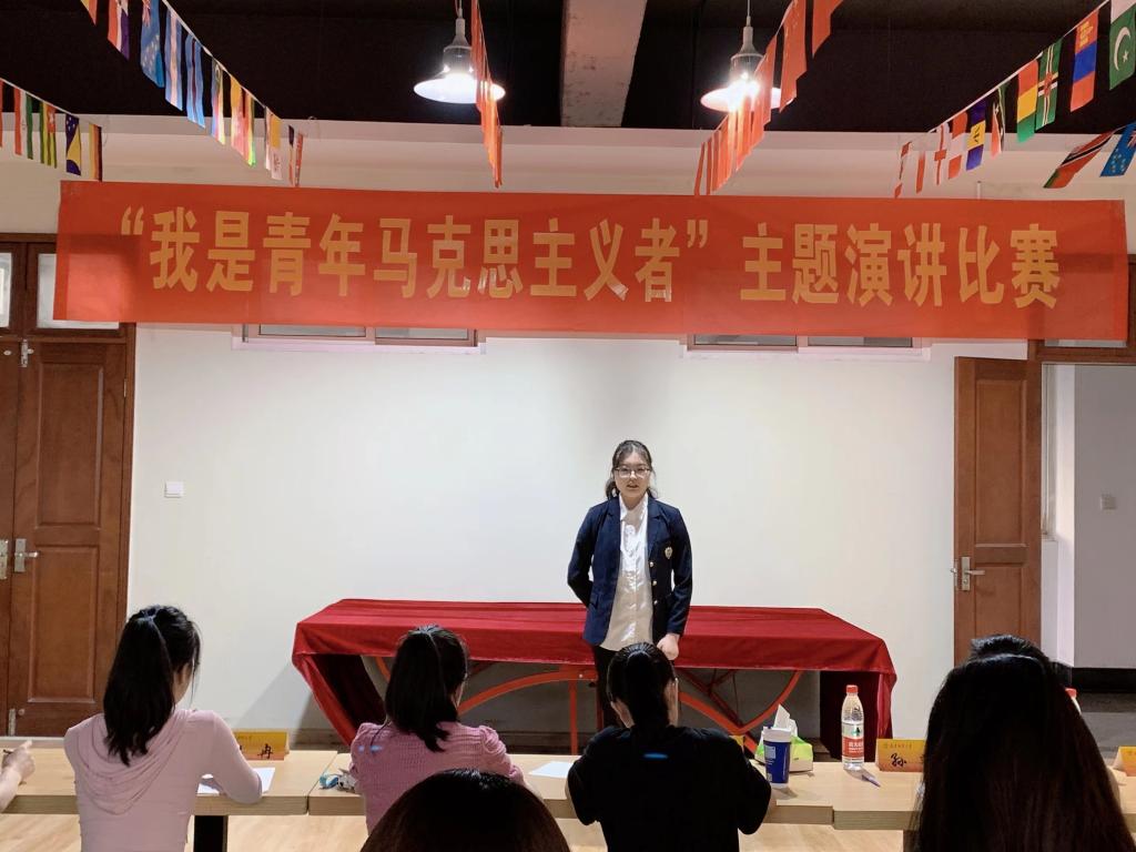 女性抹胸开襟哺乳衣的注意事项