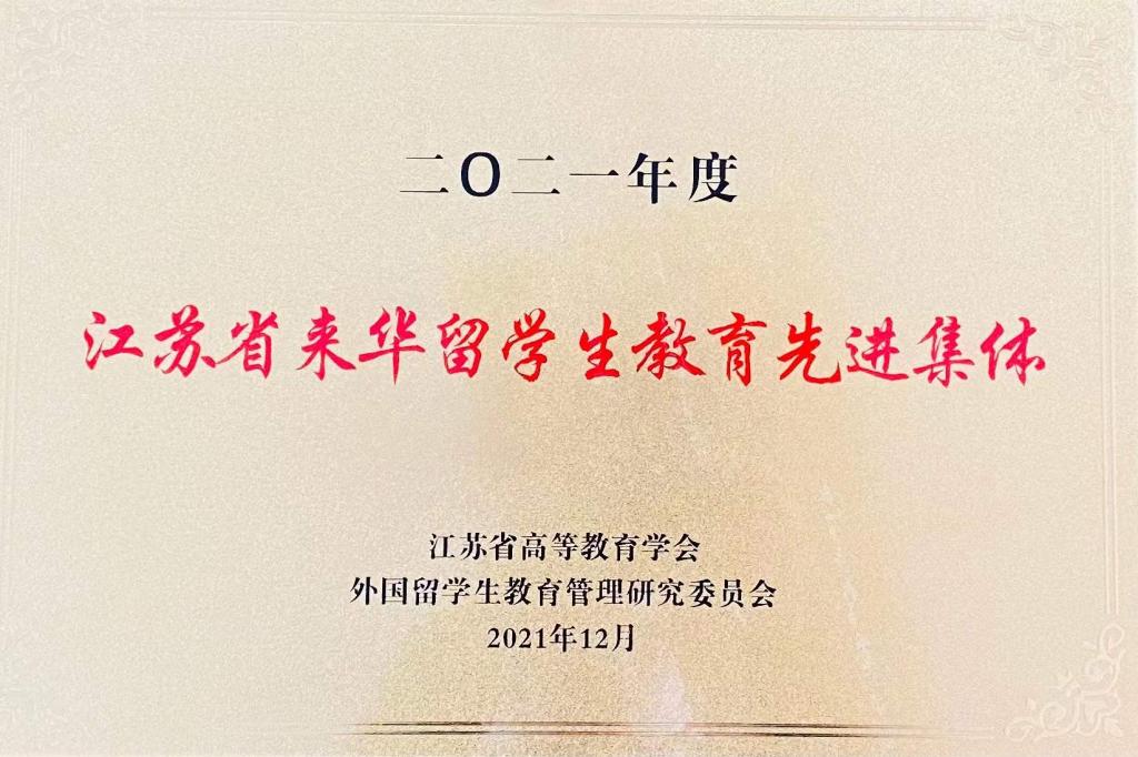 女性抹胸开襟哺乳衣的注意事项