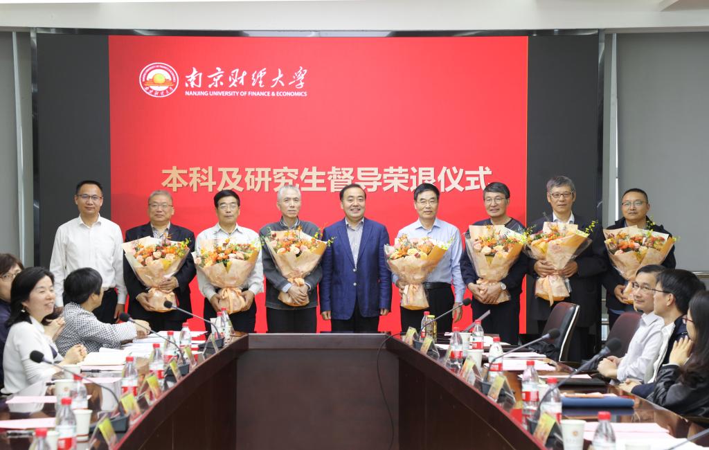 女性抹胸开襟哺乳衣的注意事项