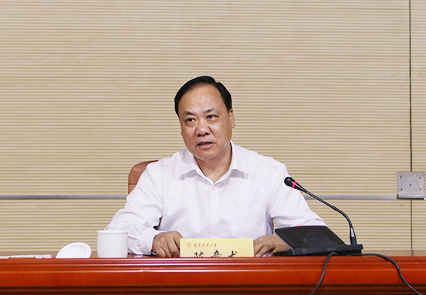 女性抹胸开襟哺乳衣的注意事项