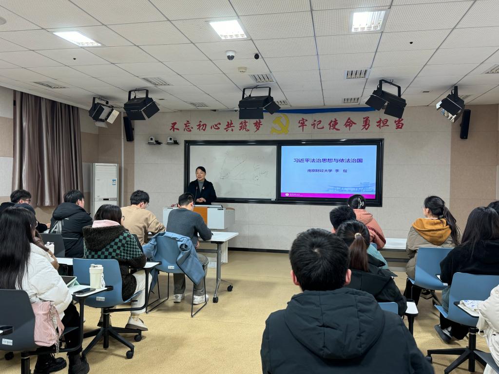 女性抹胸开襟哺乳衣的注意事项