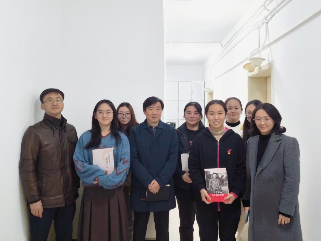 女性抹胸开襟哺乳衣的注意事项