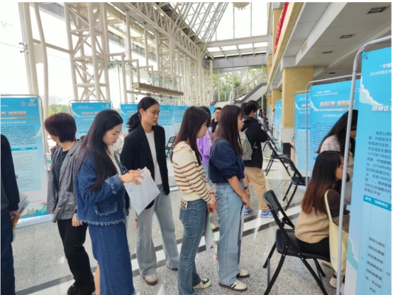女性抹胸开襟哺乳衣的注意事项