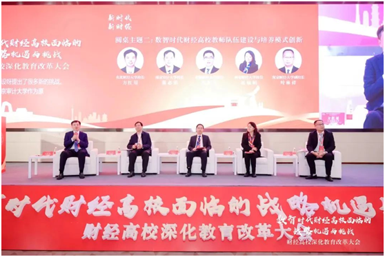女性抹胸开襟哺乳衣的注意事项