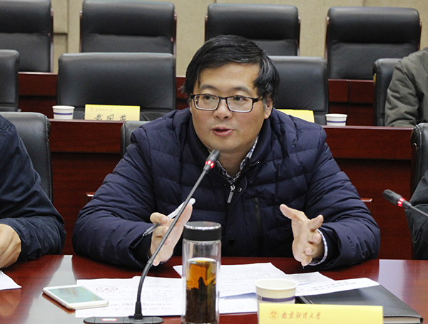 女性抹胸开襟哺乳衣的注意事项