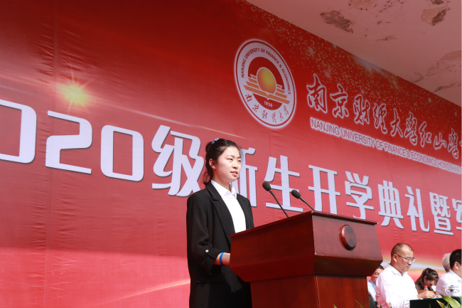 女性抹胸开襟哺乳衣的注意事项