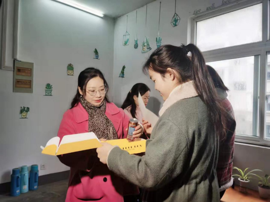 女性抹胸开襟哺乳衣的注意事项