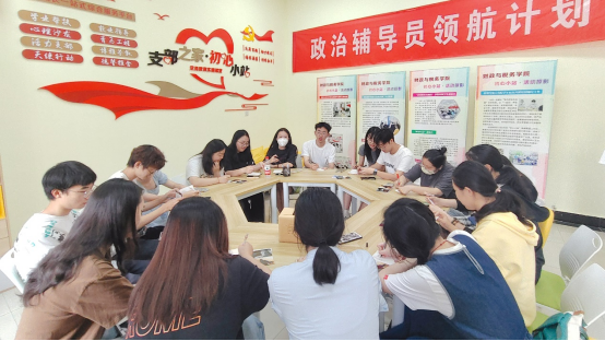 女性抹胸开襟哺乳衣的注意事项