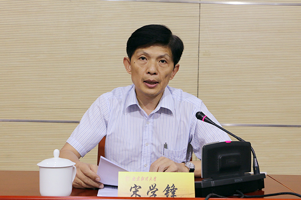 女性抹胸开襟哺乳衣的注意事项