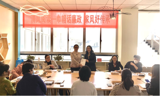 女性抹胸开襟哺乳衣的注意事项